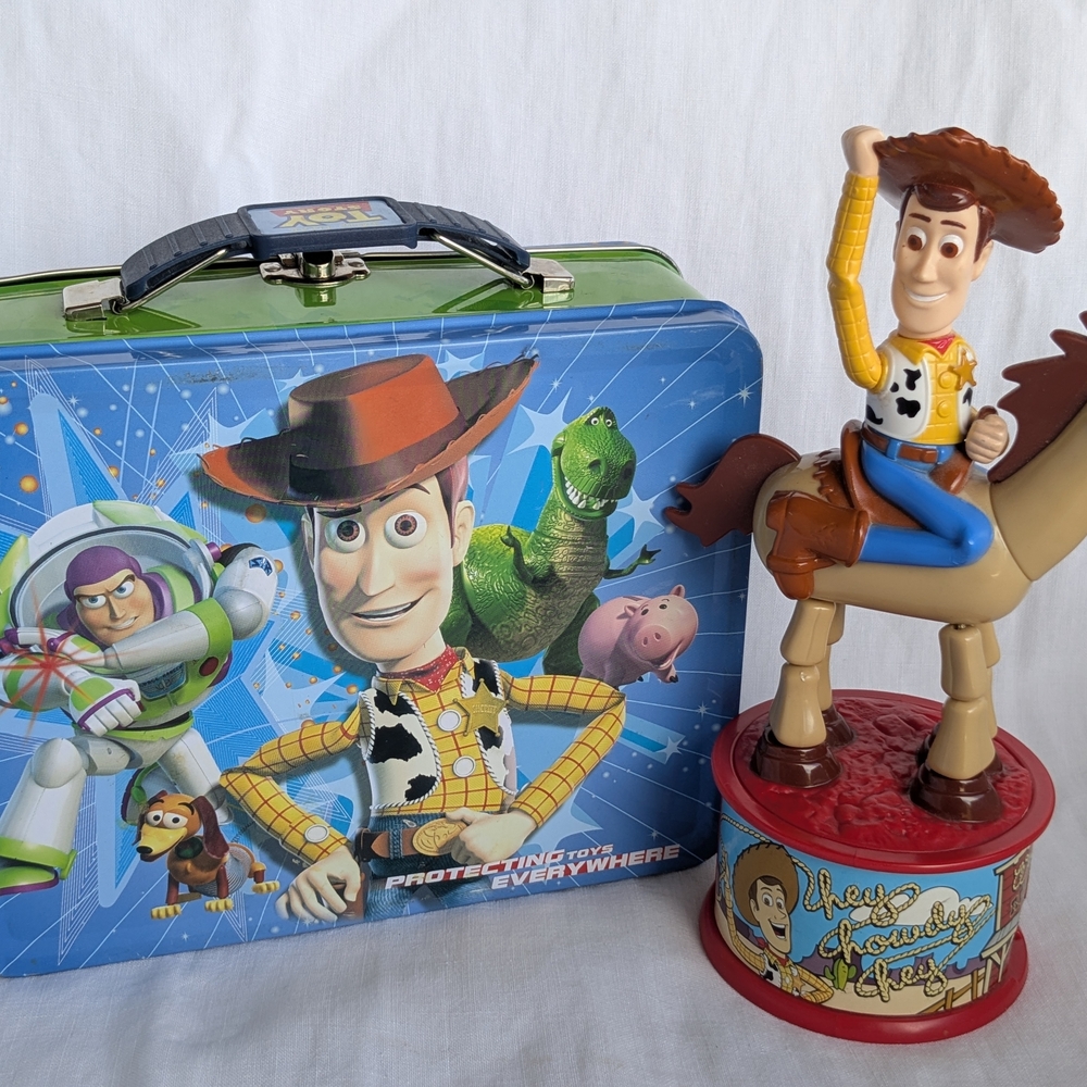 Toy Story Lunchbox & Woody Toy Set